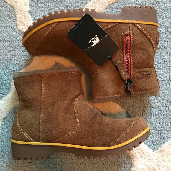 sorel women's suede boots